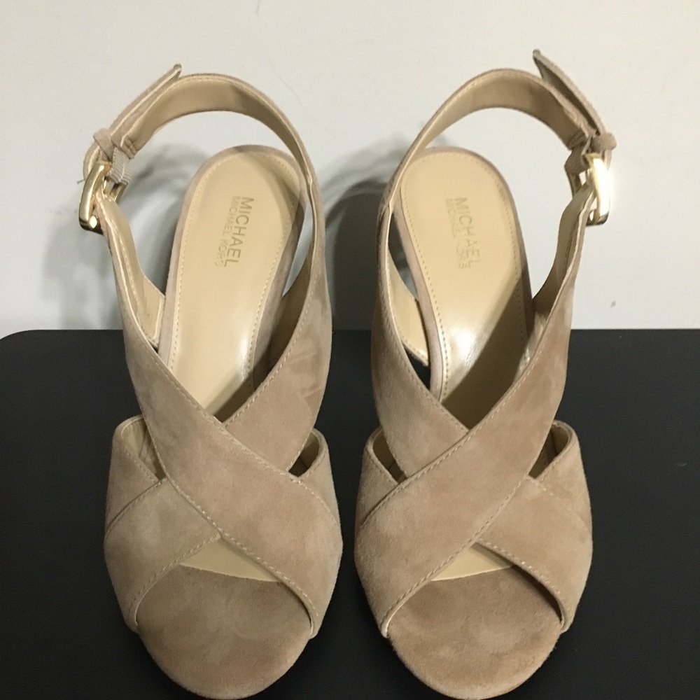 Michael Kors heels Sz 6